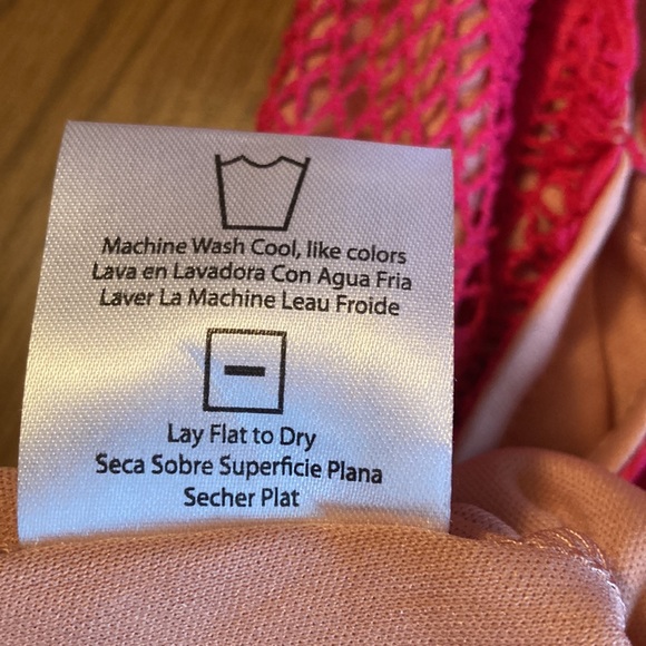 Pink lace midi dress - Picture 7 of 7